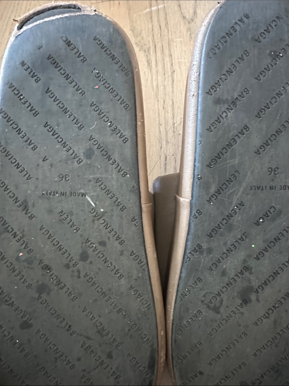Balenciaga Rise Slides - Picture 4 of 6